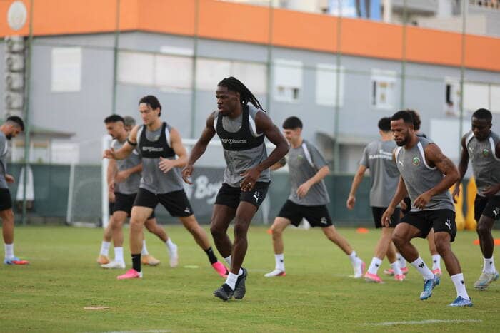 Antrenman Günlüğü | 09 Ekim Cuma - Alanyaspor Resmi İnternet Sitesi - alanyaspor.org.tr